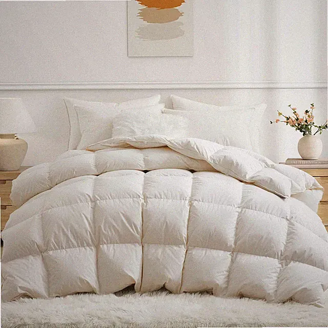 Puredown Extra Warm 90% Down Comforter 800 Fill Power Organic Cotton Cover