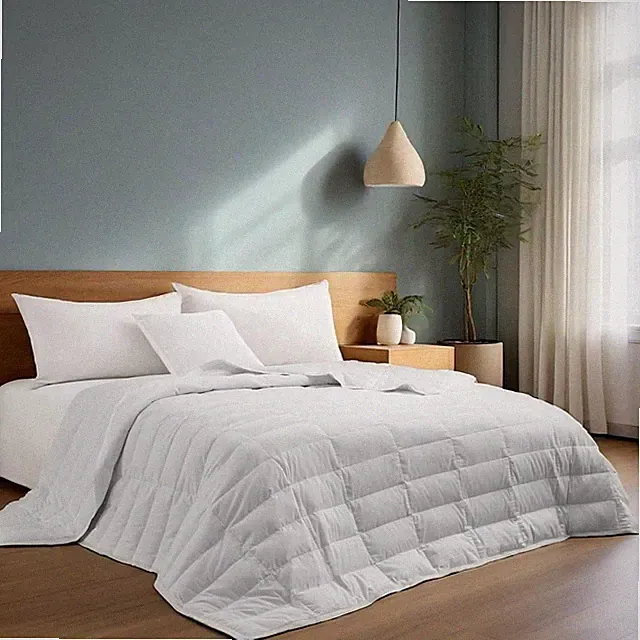 Puredown Luxurious White Down Blanket with Satin Trim, Soft Bed Cover For